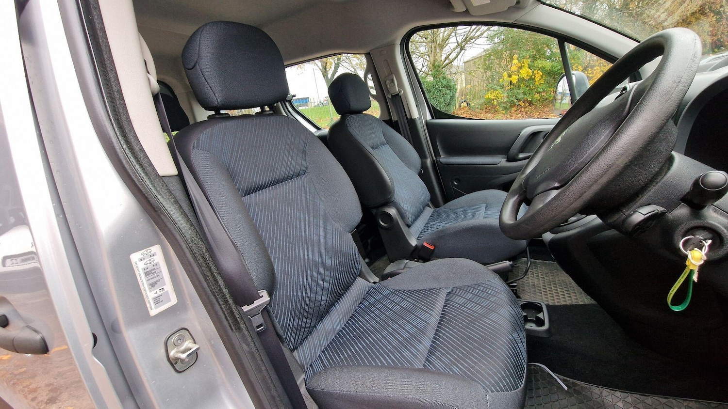 Used Peugeot Partner Tepee 2010 for sale - 77016014: Photo 9