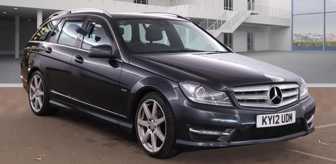 Used Mercedes-Benz C Class 2012 for sale - 76432648: Photo 1