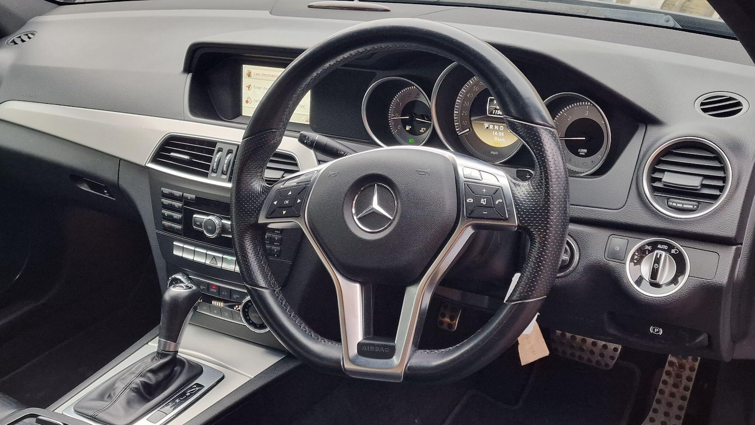 Used Mercedes-Benz C Class 2012 for sale - 76432648: Photo 23