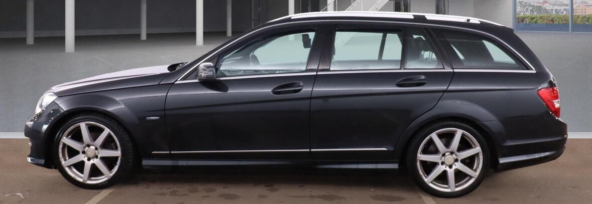 Used Mercedes-Benz C Class 2012 for sale - 76432648: Photo 5