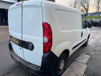Used Vauxhall Combo 2017 for sale - 77156179: Photo
