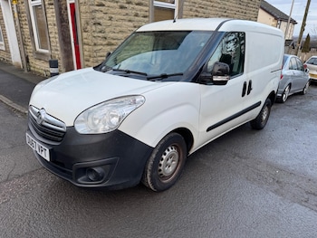 Used Vauxhall Combo 2017 for sale - 77156179: Photo