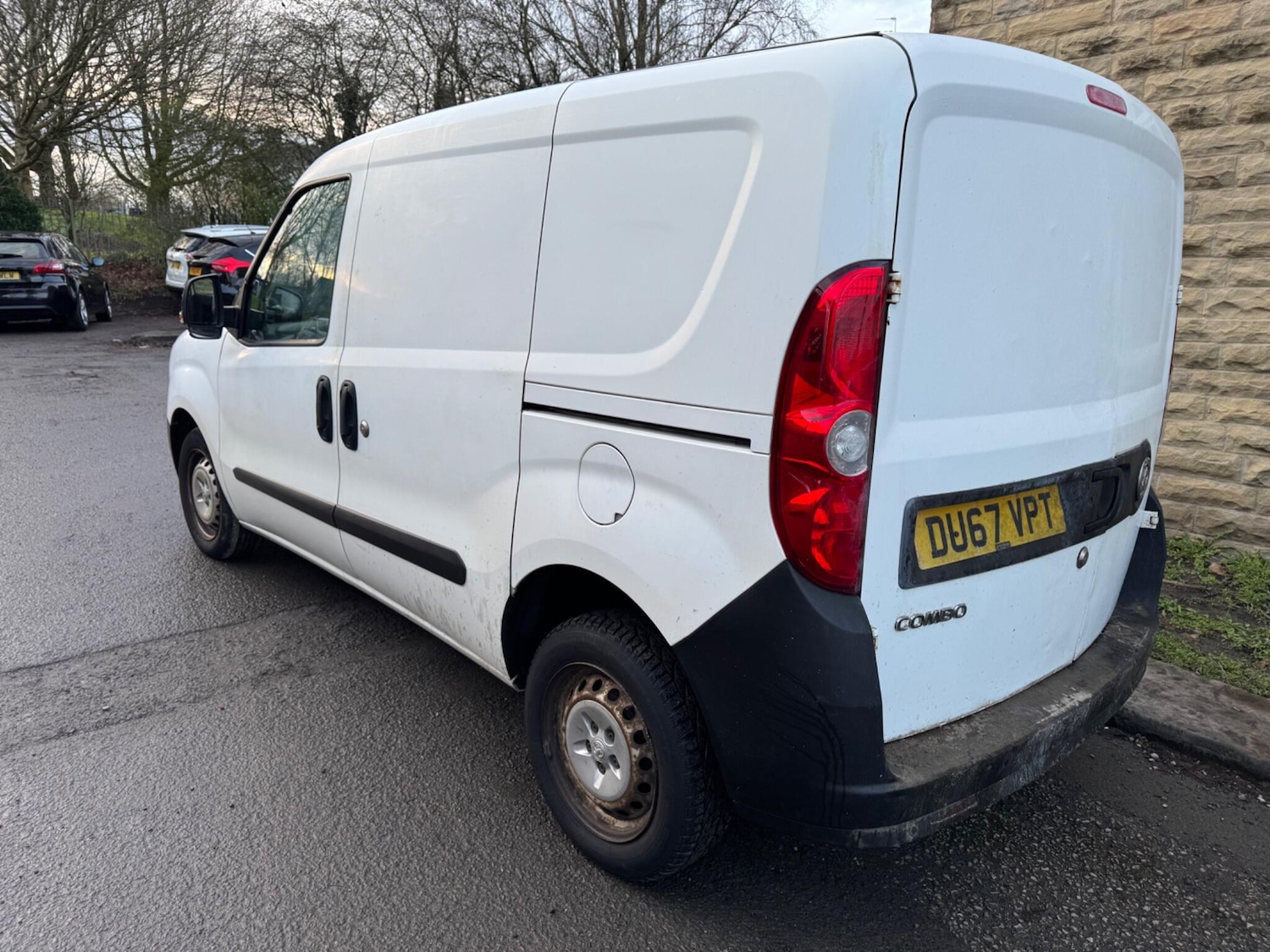 Used Vauxhall Combo 2017 for sale - 77156179: Photo 4