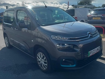 Used Citroen Berlingo 2023 for sale - 79247979: Photo