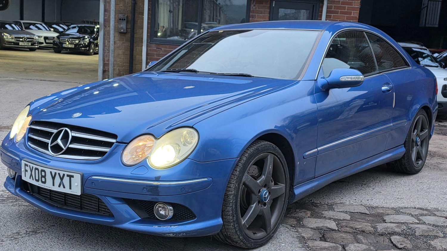 Used Mercedes-Benz CLK 2008 for sale - 77314727: Photo 2