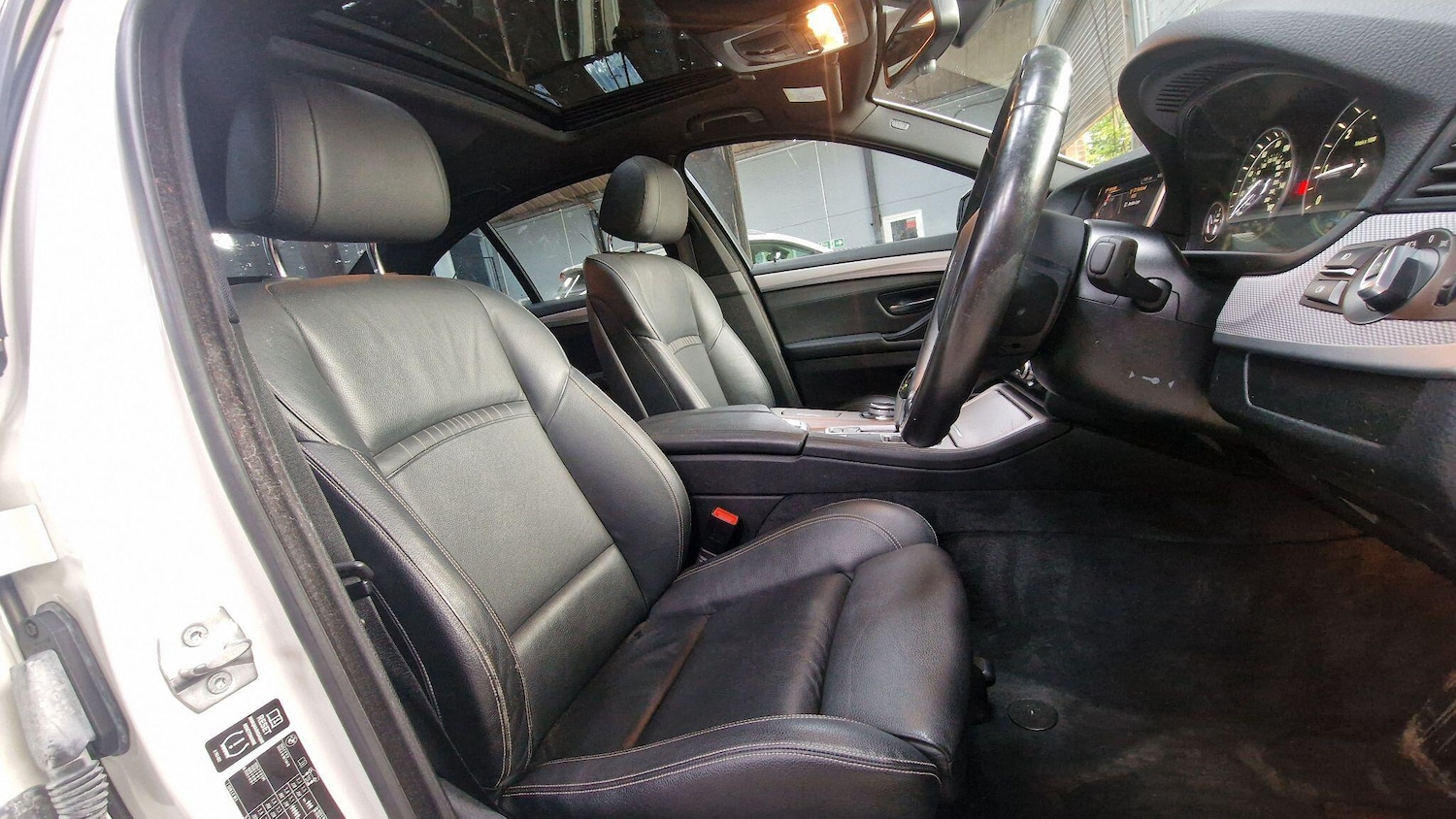 Used BMW 5 Series 2014 for sale - 76715152: Photo 13