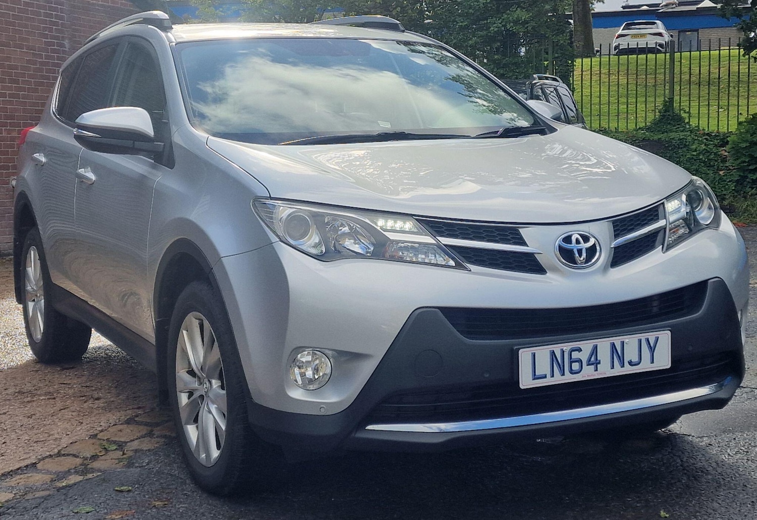 Used Toyota RAV4 2014 for sale - 75838685: Photo 1