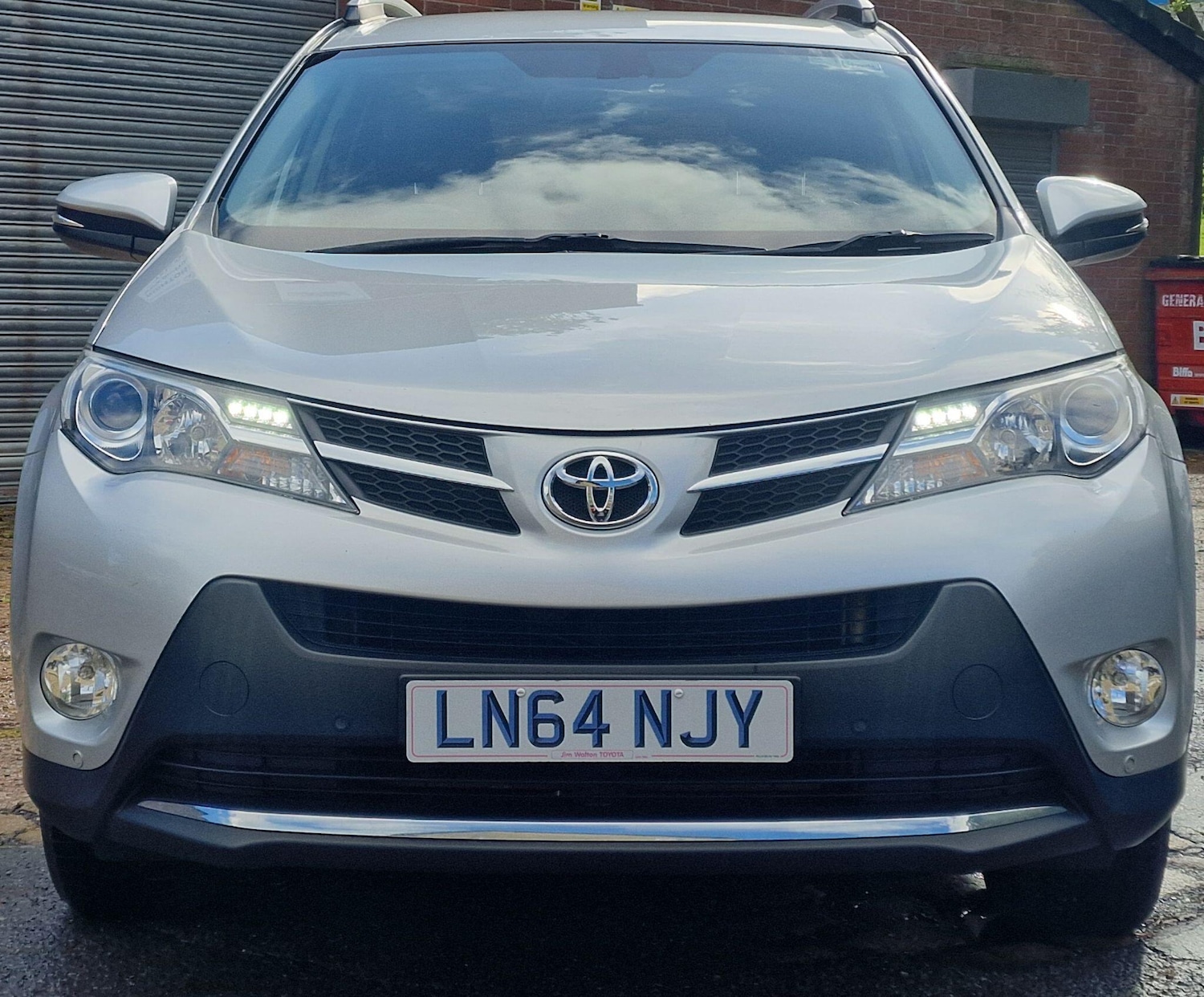 Used Toyota RAV4 2014 for sale - 75838685: Photo 2