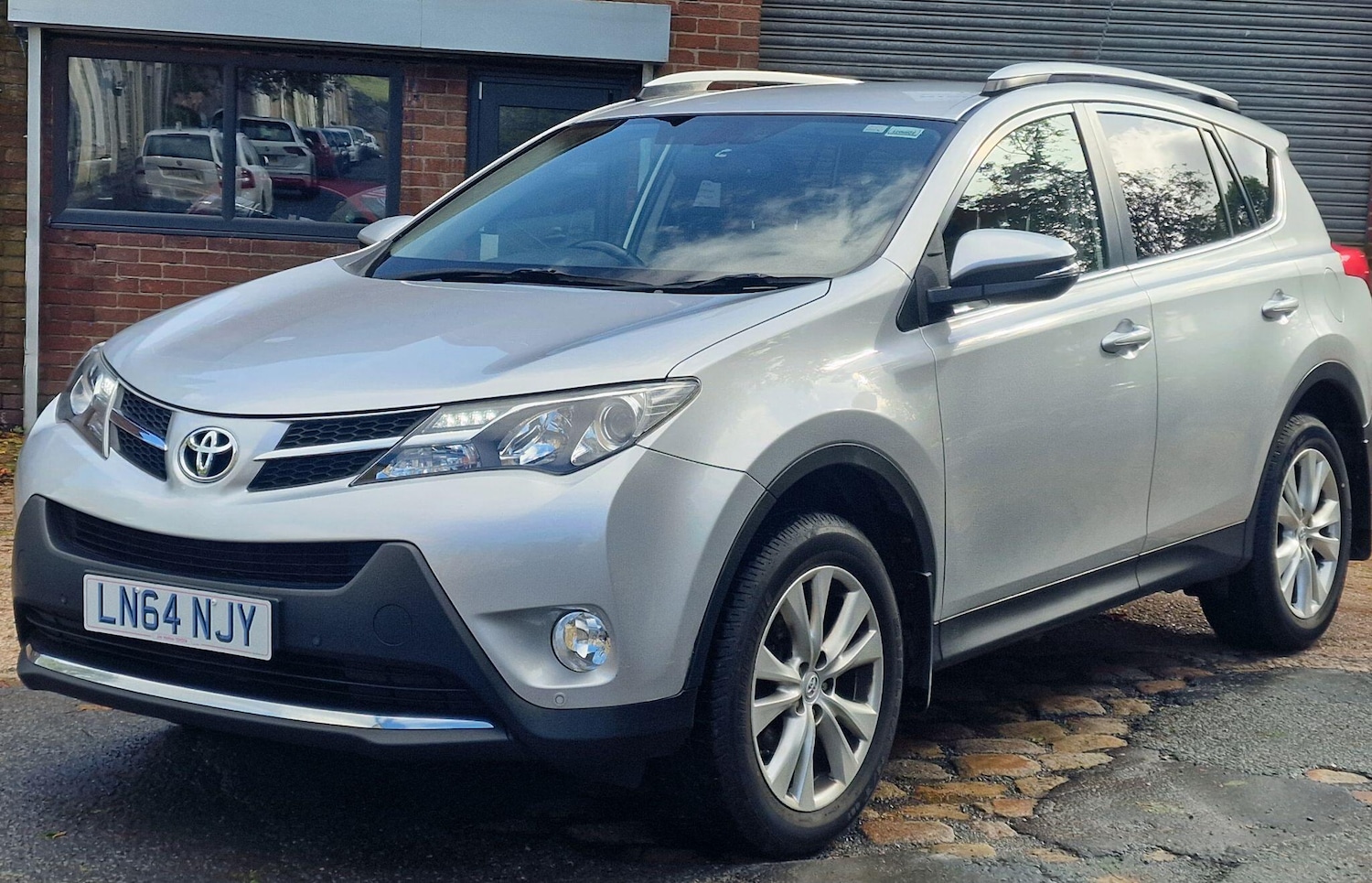 Used Toyota RAV4 2014 for sale - 75838685: Photo 3