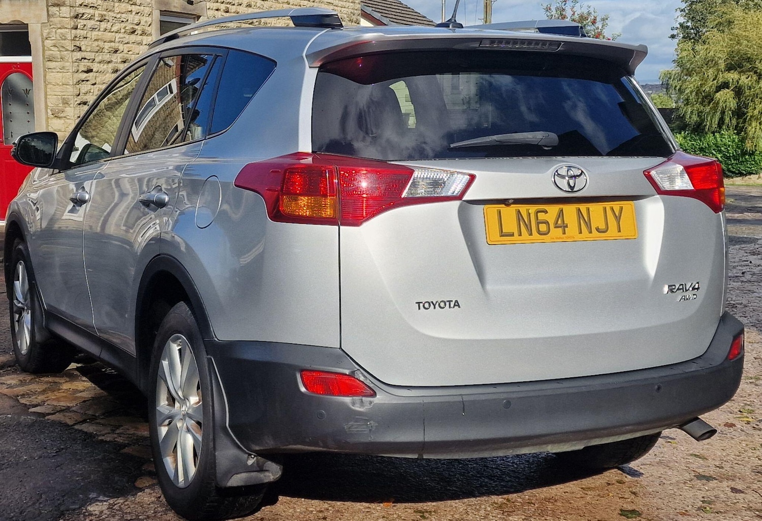 Used Toyota RAV4 2014 for sale - 75838685: Photo 4