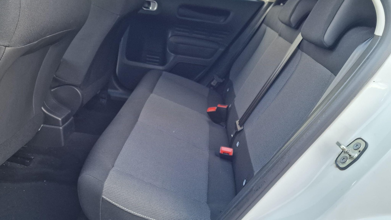 Used Citroen C4 Cactus 2017 for sale - 76855744: Photo 11