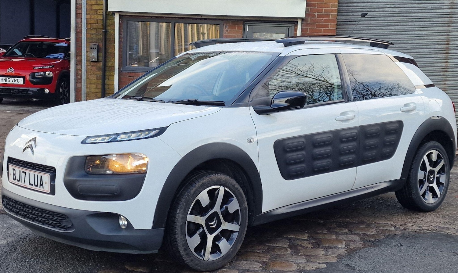 Used Citroen C4 Cactus 2017 for sale - 76855744: Photo 3