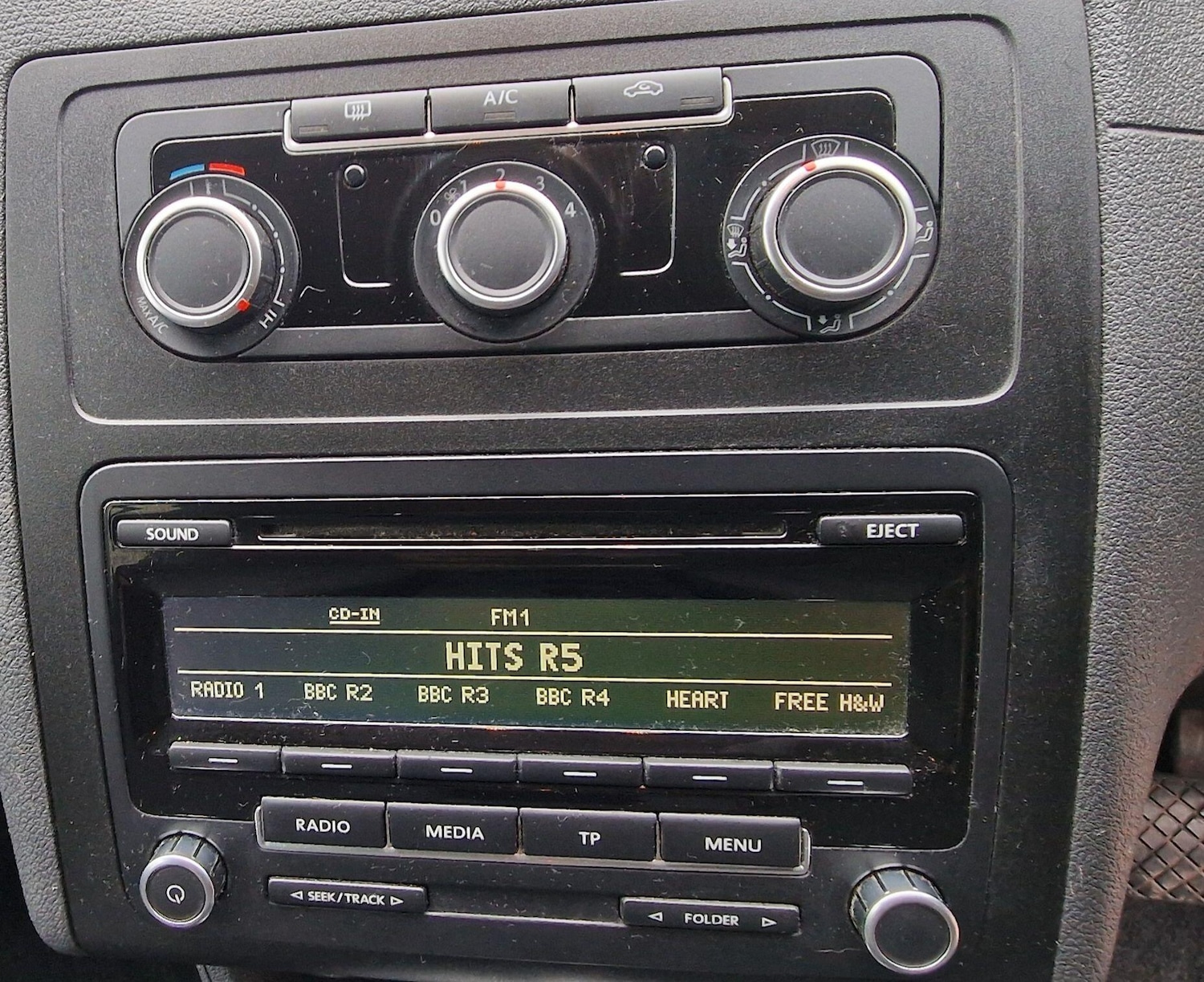 Used Volkswagen Caddy Maxi Life 2015 for sale - 76425690: Photo 13