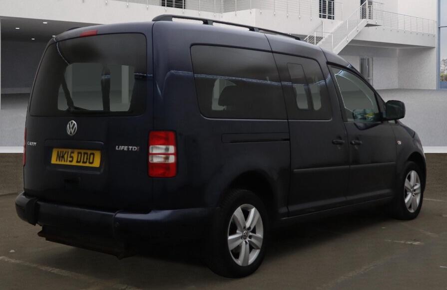 Used Volkswagen Caddy Maxi Life 2015 for sale - 76425690: Photo 3