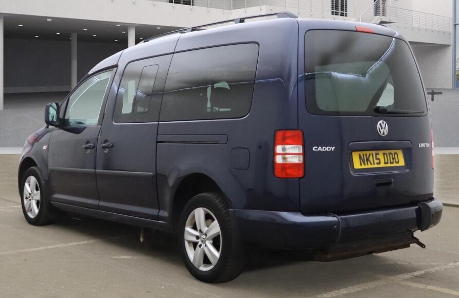 Used Volkswagen Caddy Maxi Life 2015 for sale - 76425690: Photo 6