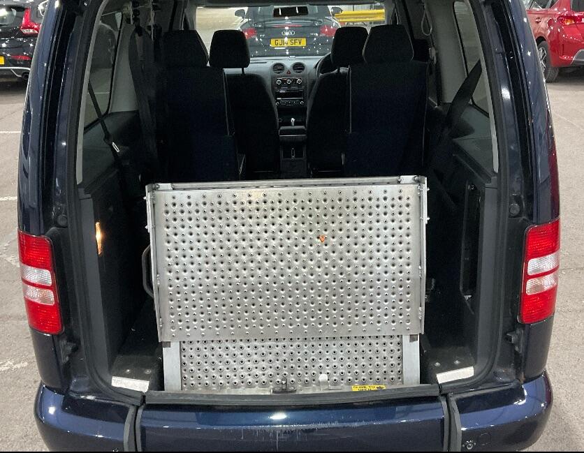 Used Volkswagen Caddy Maxi Life 2015 for sale - 76425690: Photo 7