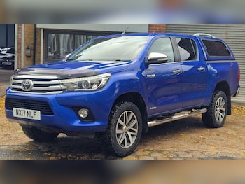 Used Toyota Hilux 2017 for sale - 76865780: Photo
