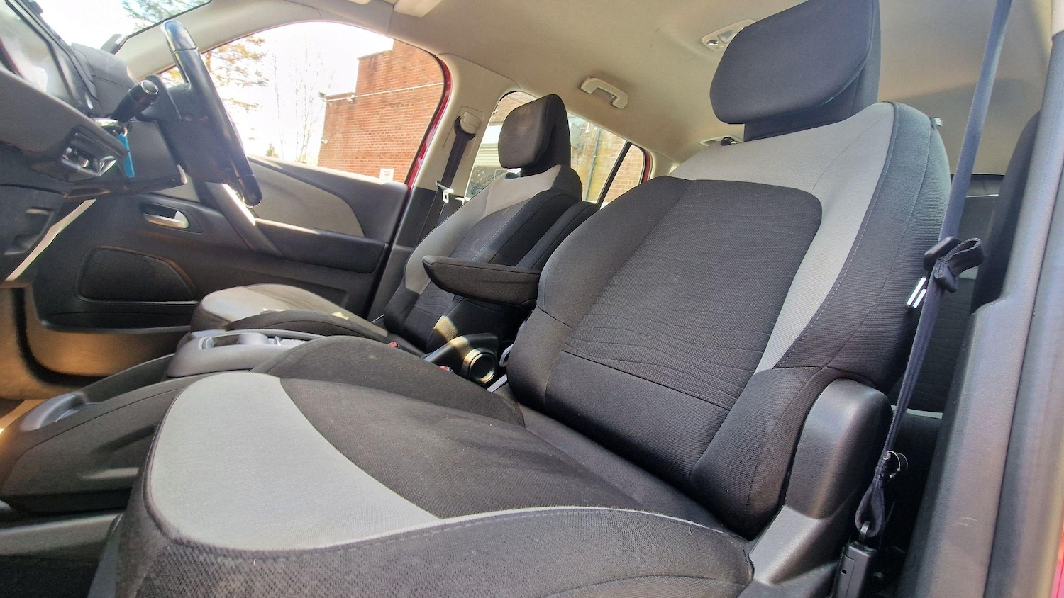 Used Citroen C4 Grand Picasso 2015 for sale - 76780654: Photo 18