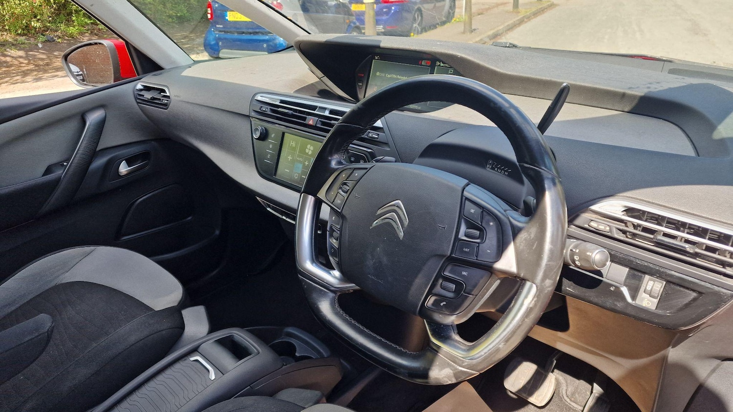 Used Citroen C4 Grand Picasso 2015 for sale - 76780654: Photo 28