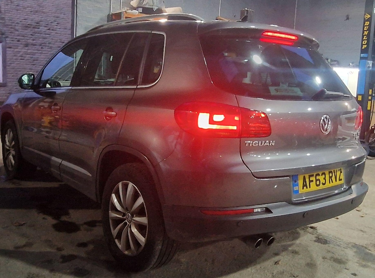 Used Volkswagen Tiguan 2014 for sale - 76742955: Photo 4