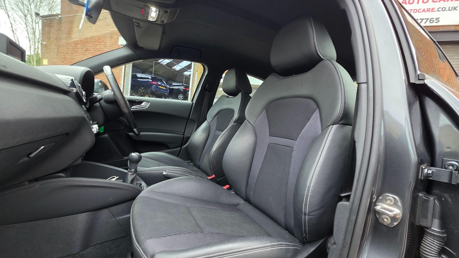 Used Audi A1 2014 for sale - 77238494: Photo 24