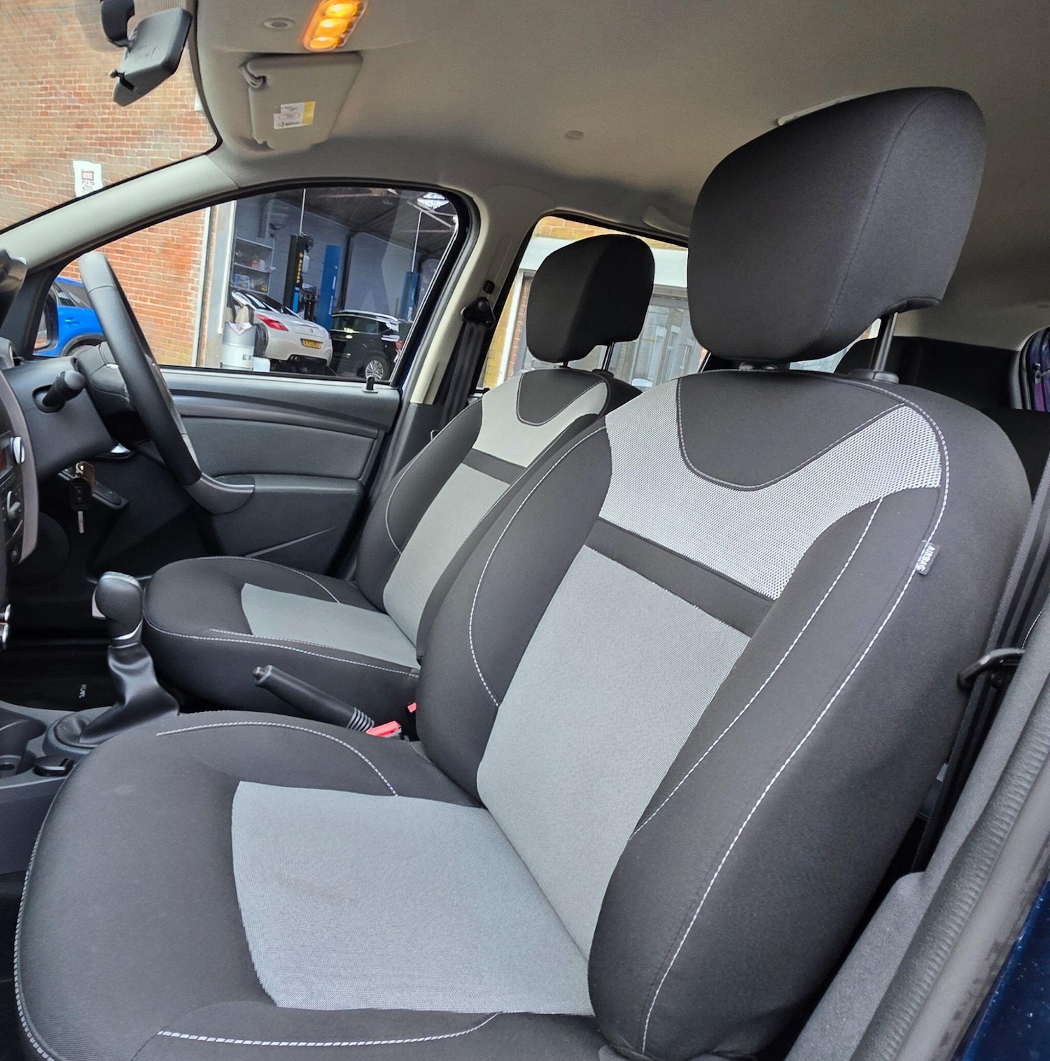 Used Dacia Duster 2017 for sale - 77683648: Photo 25