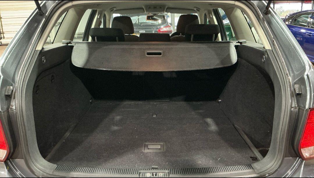 Used Volkswagen Golf 2011 for sale - 77090866: Photo 11