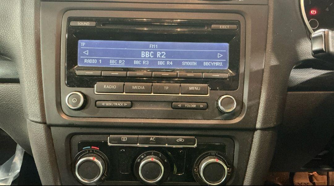 Used Volkswagen Golf 2011 for sale - 77090866: Photo 9