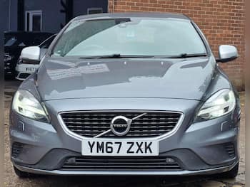 Used Volvo V40 2017 for sale - 79589850: Photo