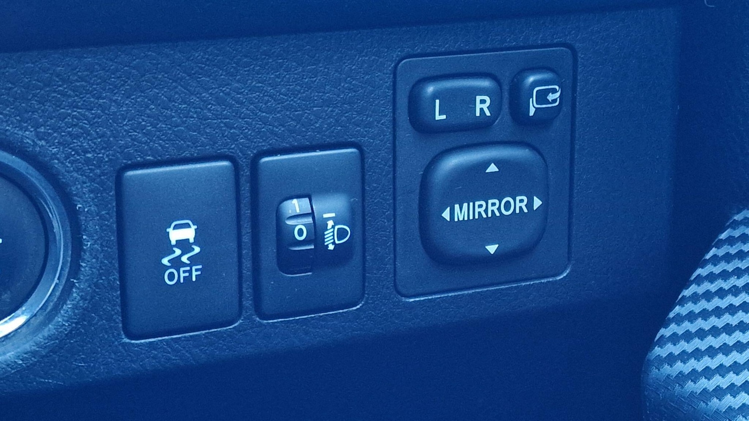 Used Toyota RAV4 for sale - 76645026: Photo 16