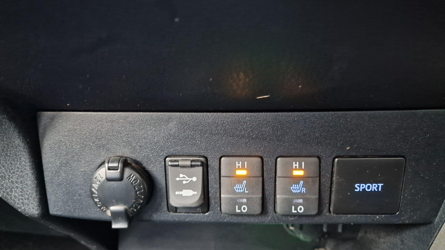 Used Toyota RAV4 for sale - 76645026: Photo 18