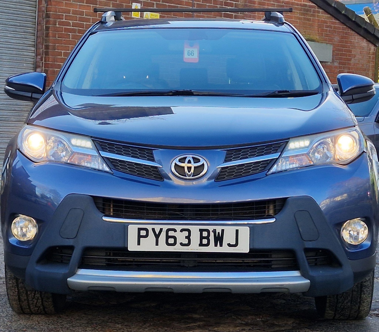 Used Toyota RAV4 for sale - 76645026: Photo 2