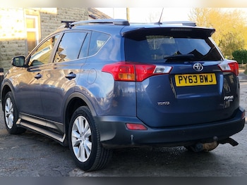 Used Toyota RAV4 2014 for sale - 76645026: Photo