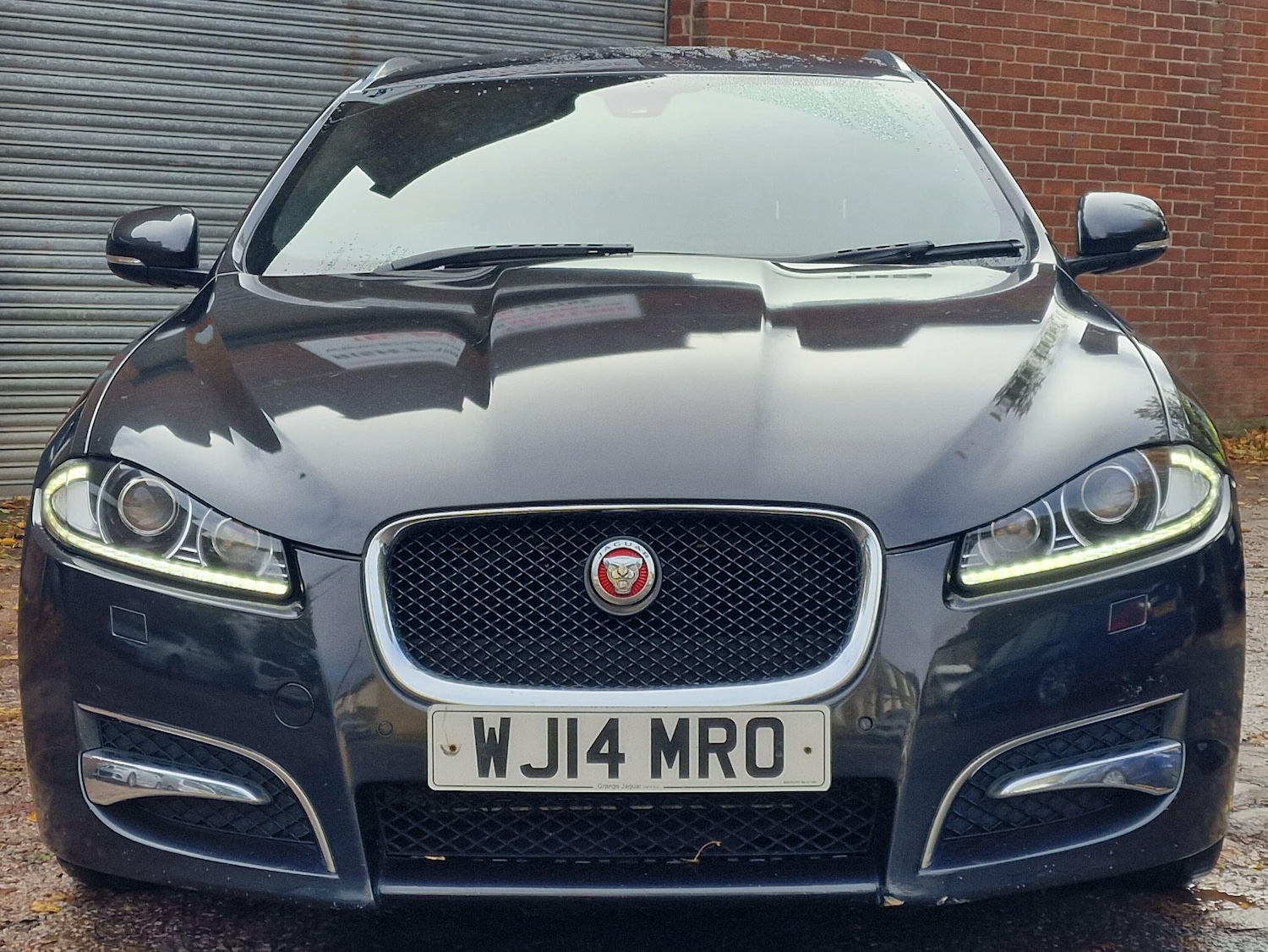 Used Jaguar XF 2014 for sale - 76585462: Photo 2