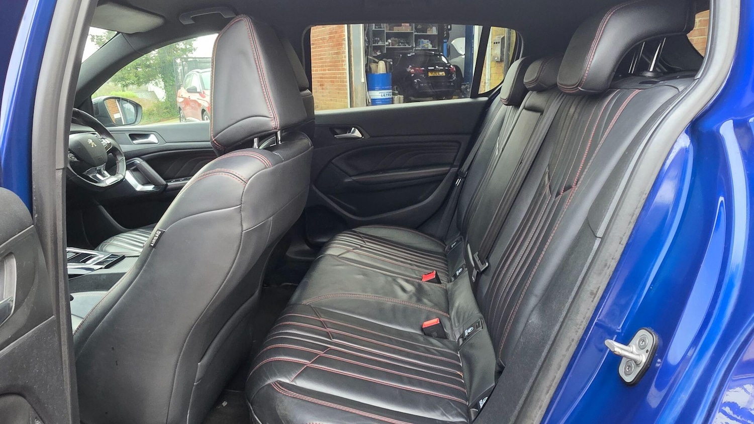 Used Peugeot 308 2015 for sale - 77120648: Photo 12