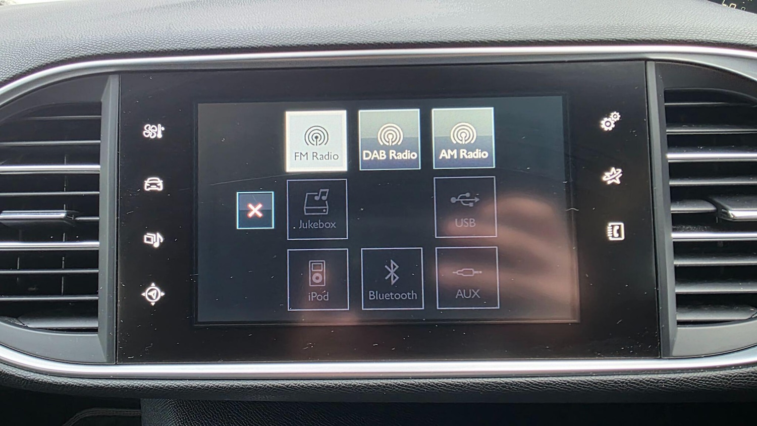 Used Peugeot 308 2015 for sale - 77120648: Photo 22