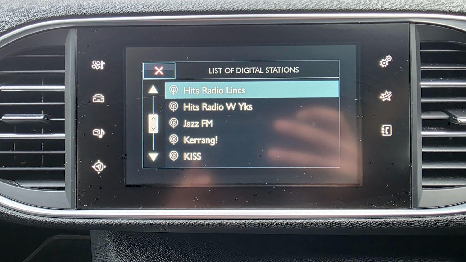 Used Peugeot 308 2015 for sale - 77120648: Photo 23