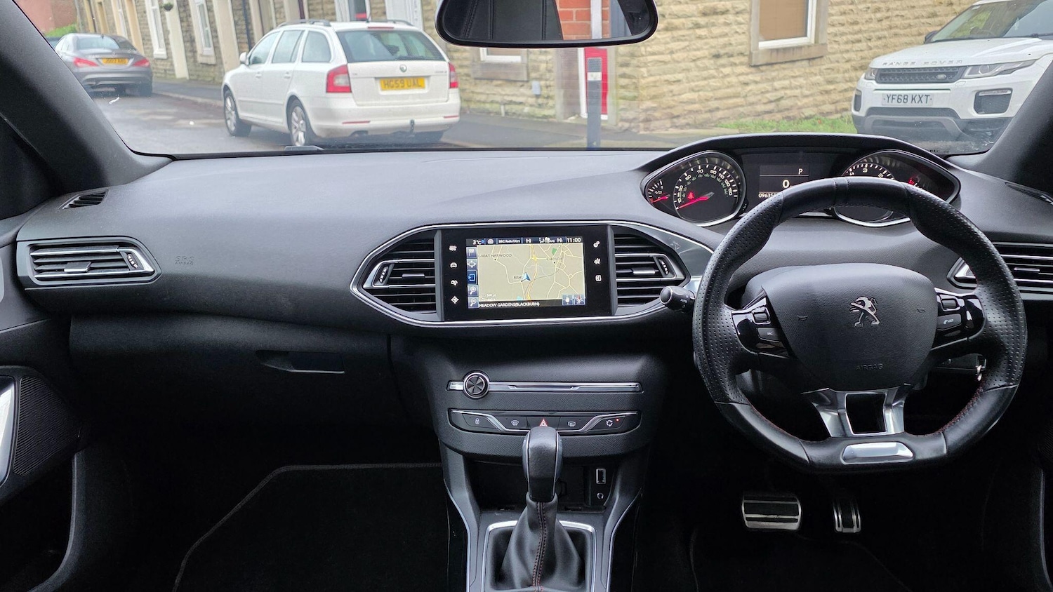 Used Peugeot 308 2015 for sale - 77120648: Photo 8