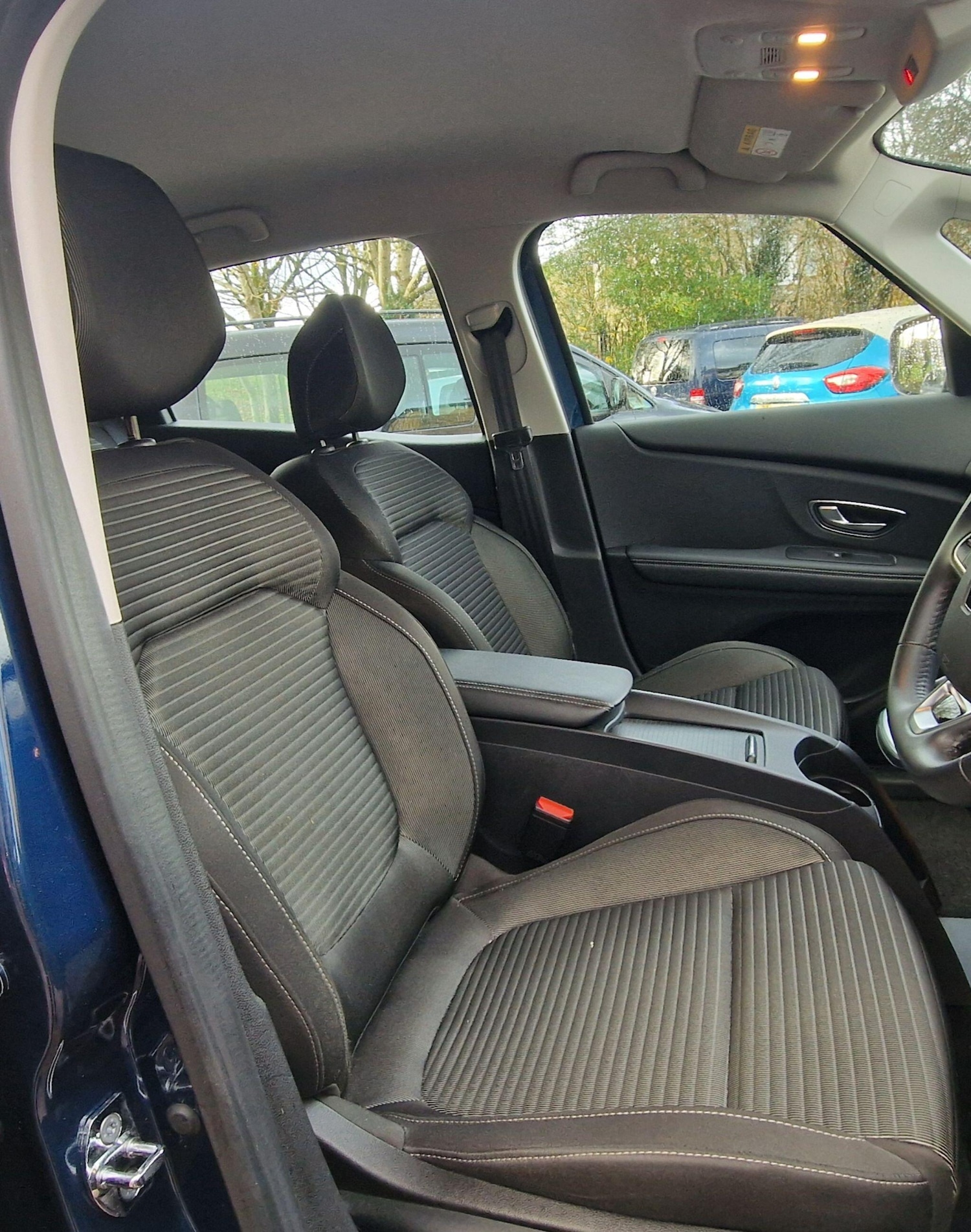 Used Renault Scenic 2019 for sale - 76512700: Photo 12