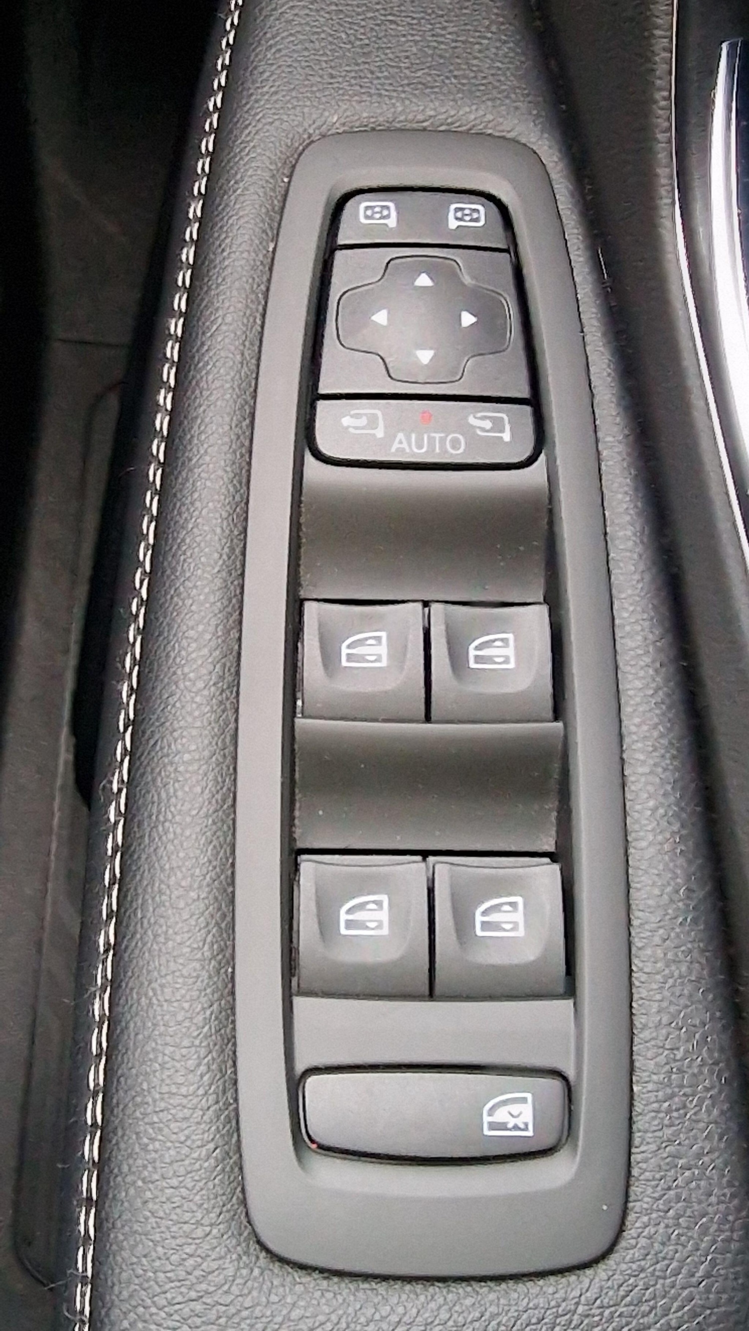 Used Renault Scenic 2019 for sale - 76512700: Photo 18