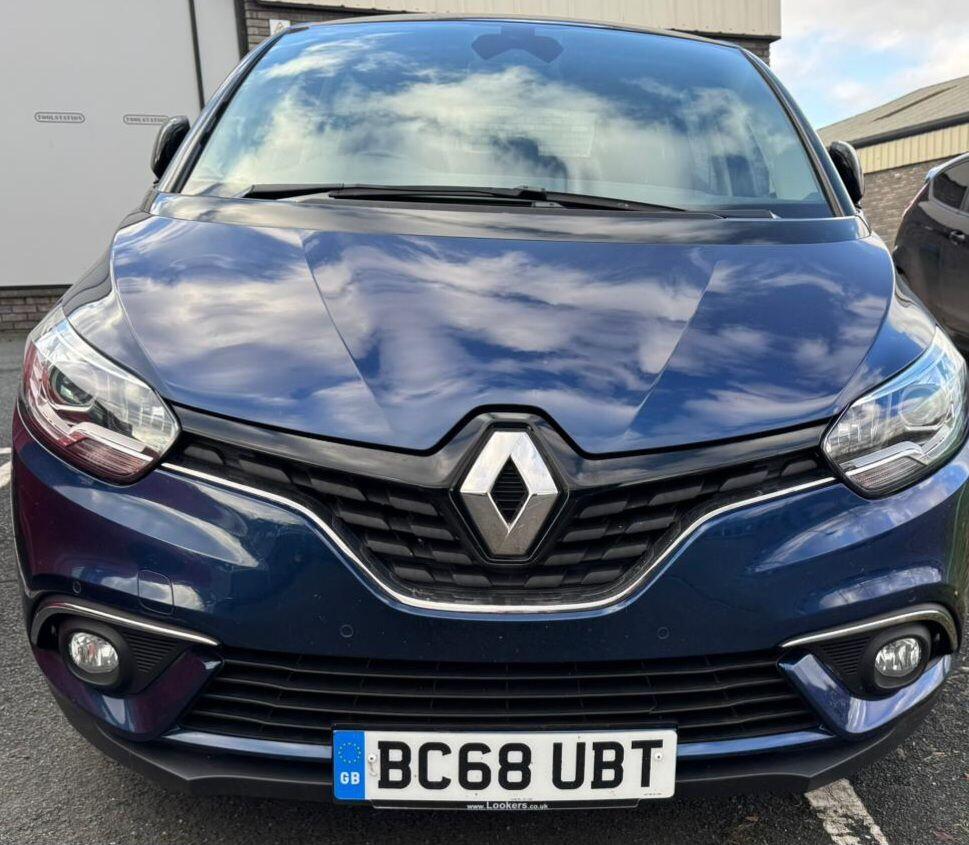 Used Renault Scenic 2019 for sale - 76512700: Photo 2