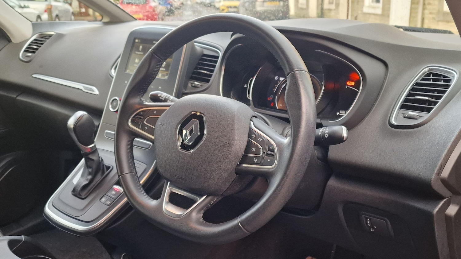 Used Renault Scenic 2019 for sale - 76512700: Photo 24