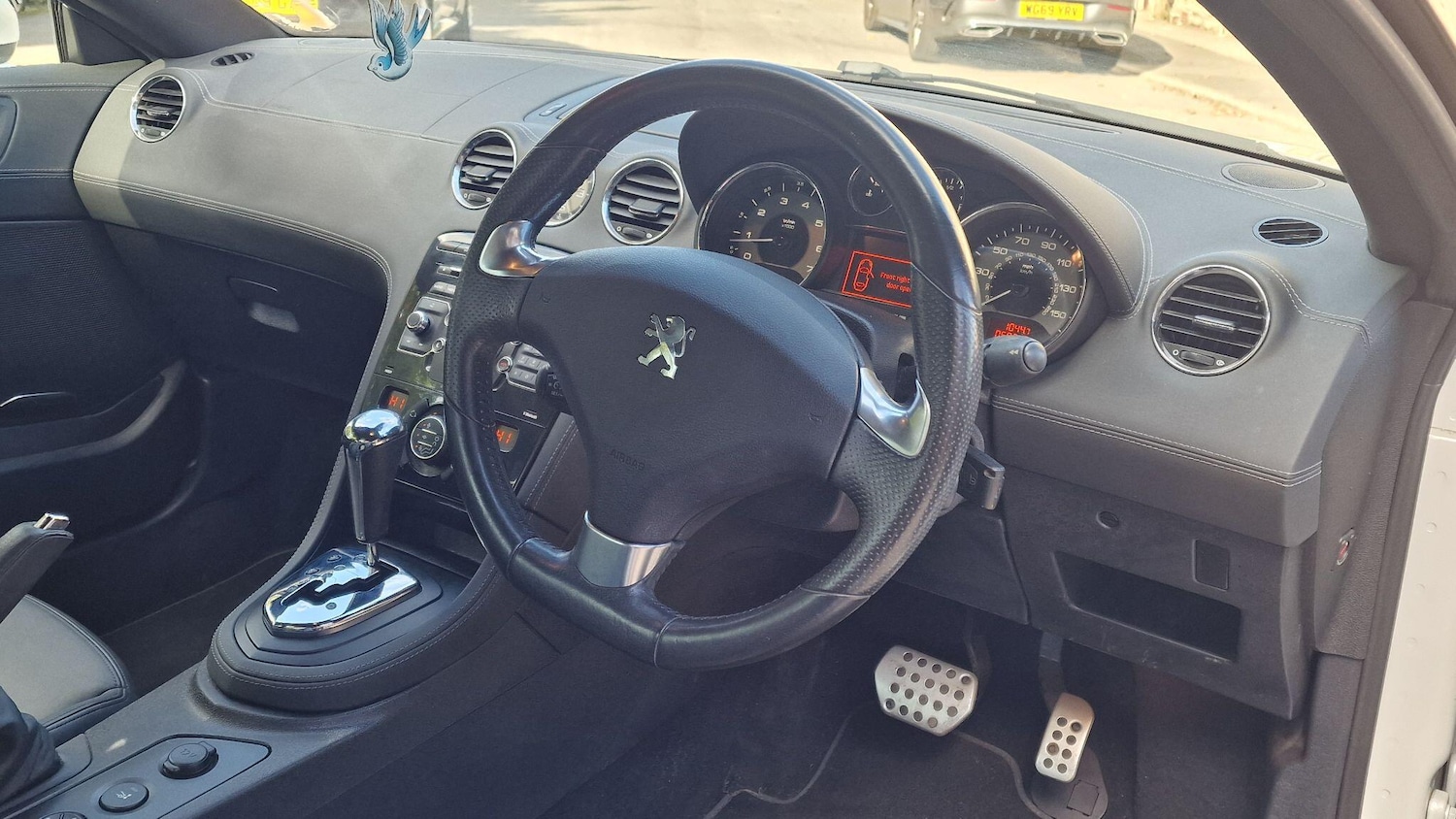 Used Peugeot RCZ 2013 for sale - 76349040: Photo 8