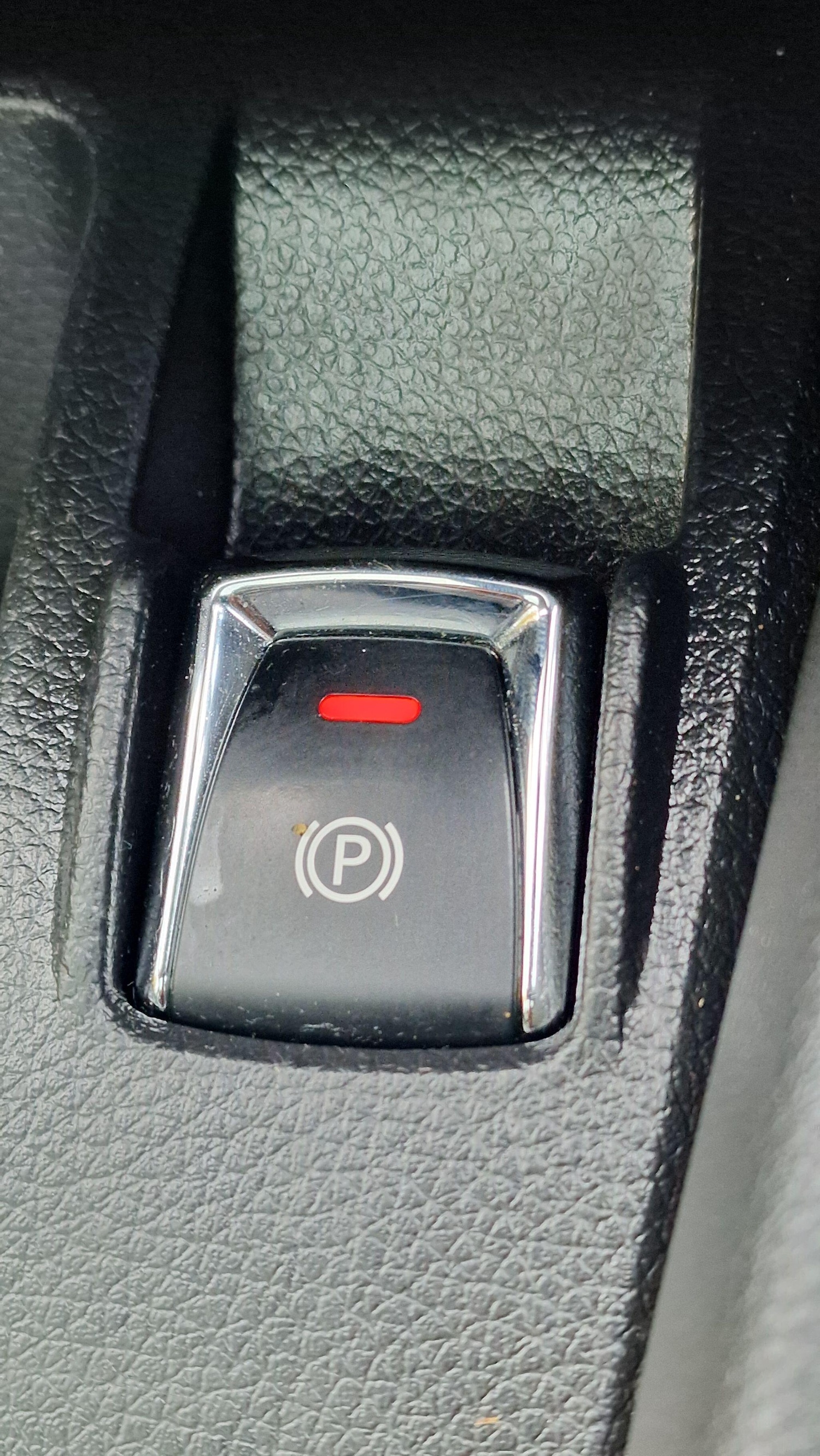 Used Nissan Qashqai 2015 for sale - 76912780: Photo 13