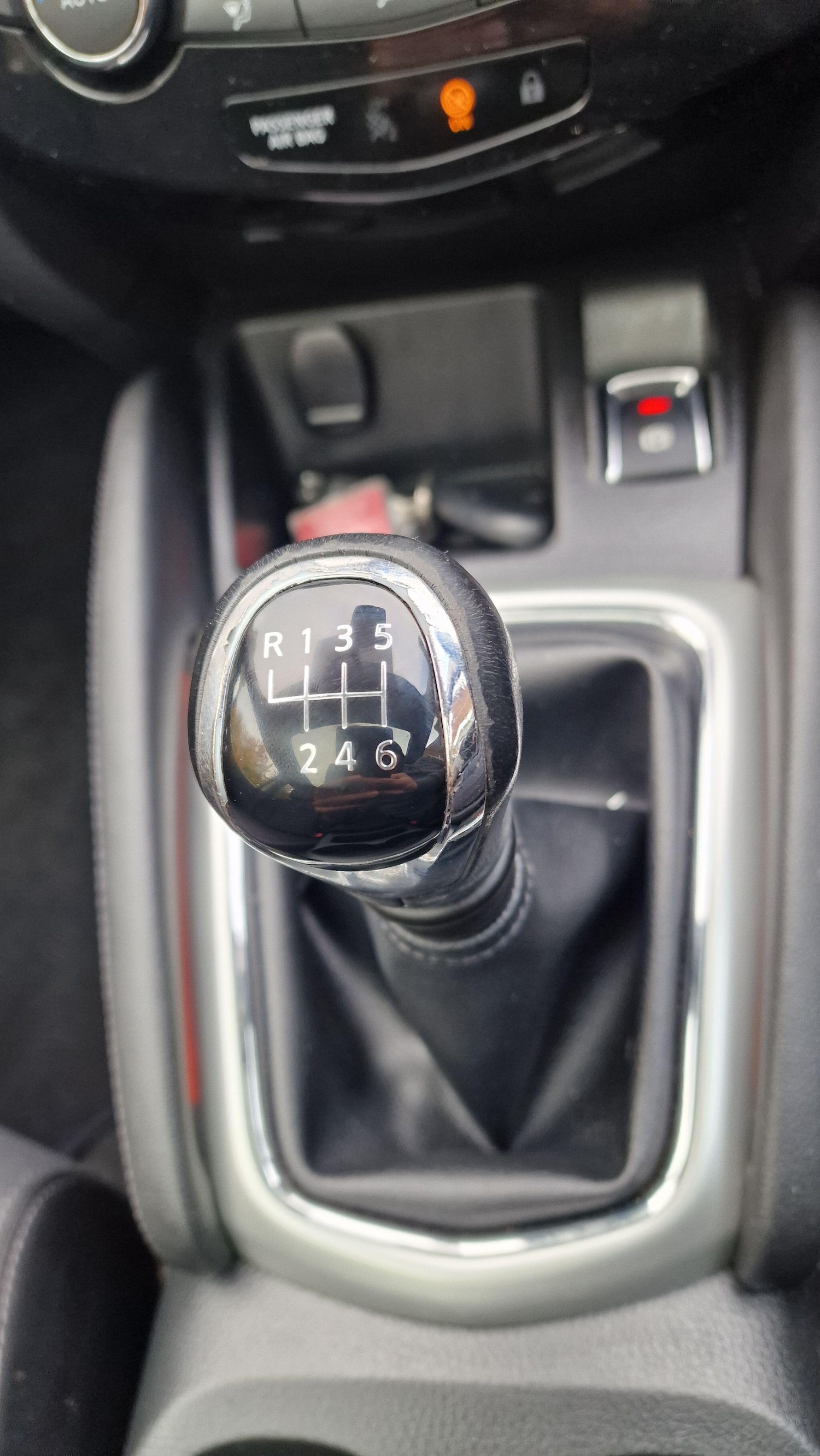 Used Nissan Qashqai 2015 for sale - 76912780: Photo 9