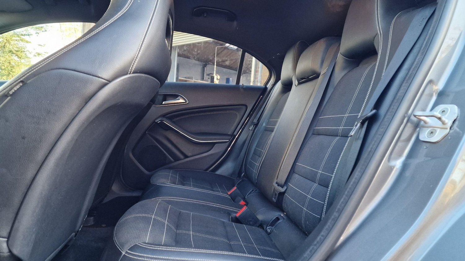 Used Mercedes-Benz A-Class 2014 for sale - 76349728: Photo 11