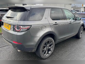 Used Land Rover Discovery Sport 2019 for sale - 77838574: Photo