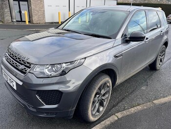 Used Land Rover Discovery Sport 2019 for sale - 77838574: Photo