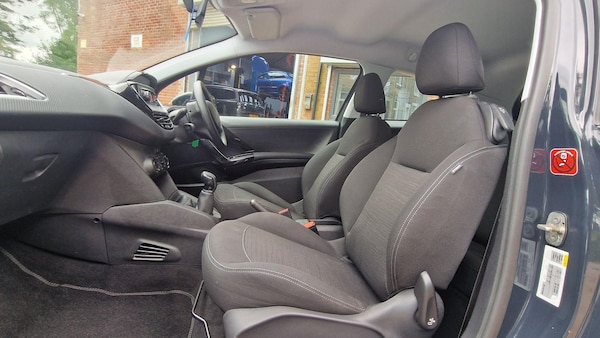 Used Peugeot 208 2016 for sale - 75166344: Photo 14