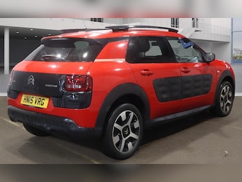 Used Citroen C4 Cactus 2015 for sale - 76585090: Photo
